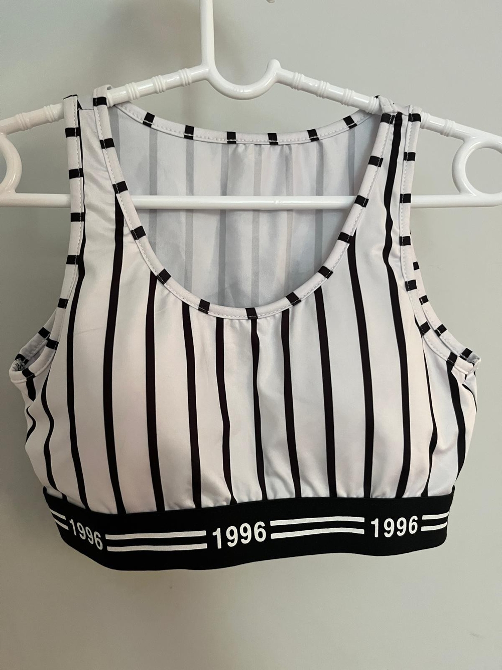 Striped Scoop Crop Top - Black & White